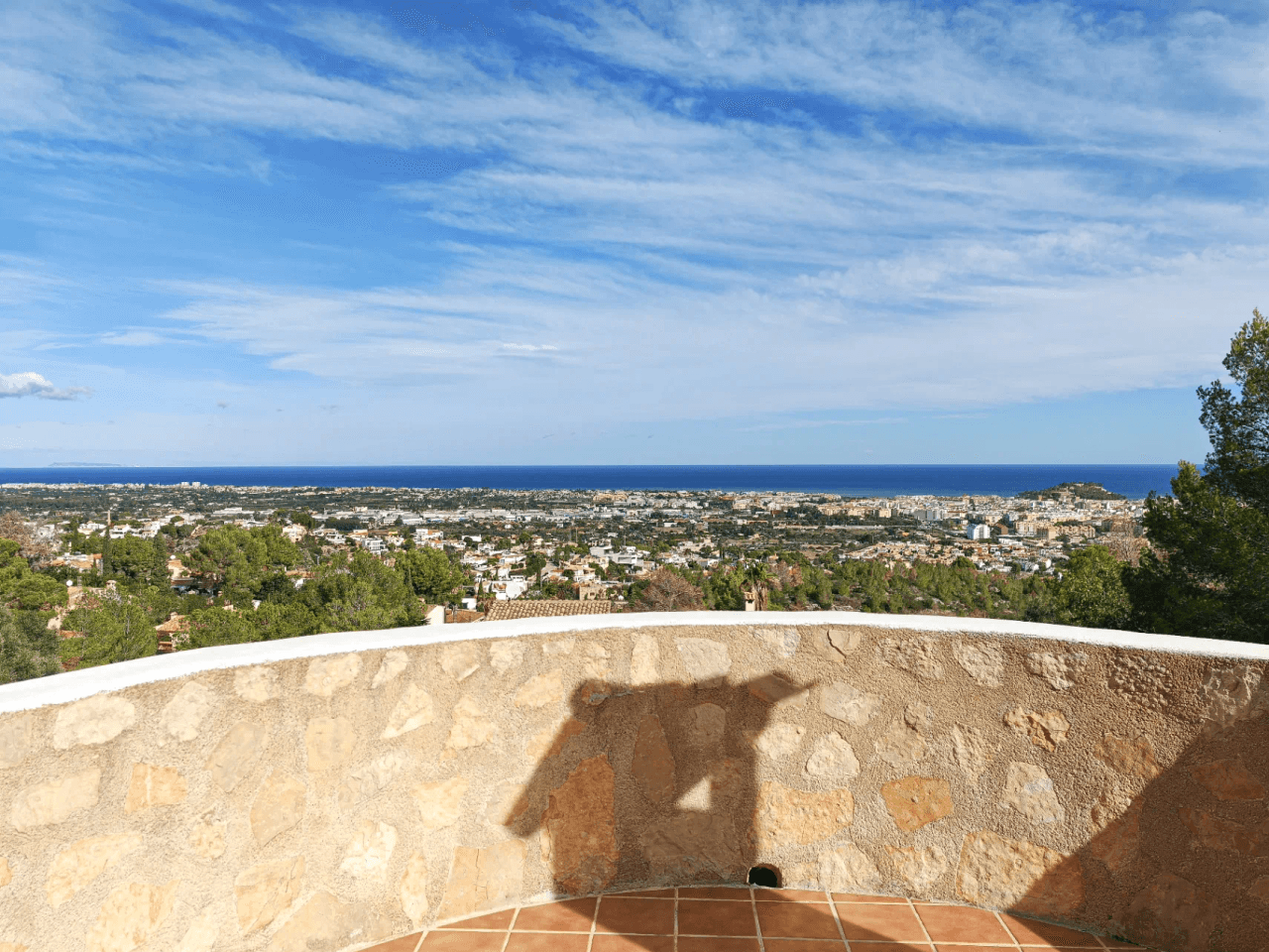 Villa a la venta con vistas al mar de Denia.