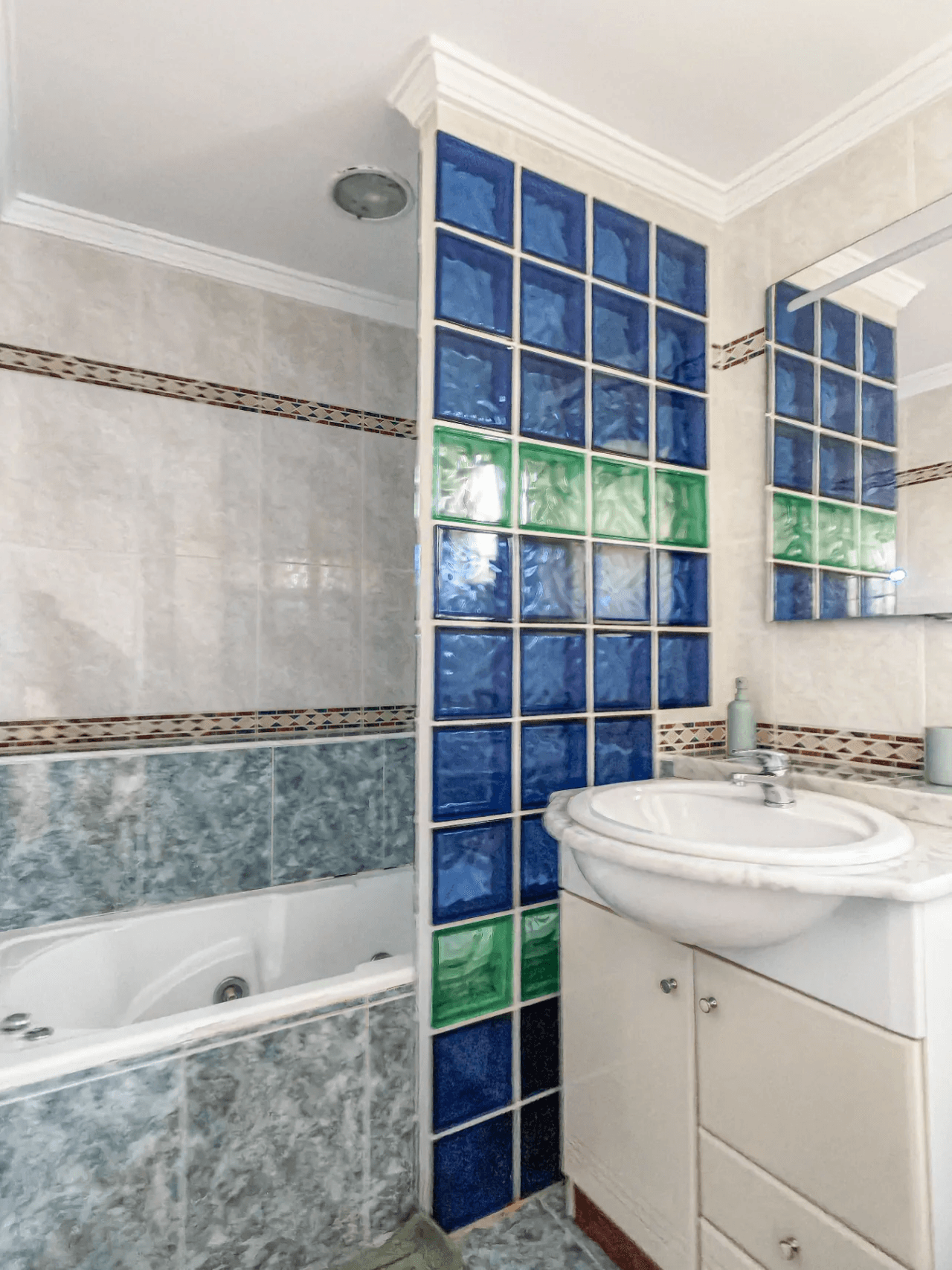 Villa a la venta con vistas al mar de Denia.