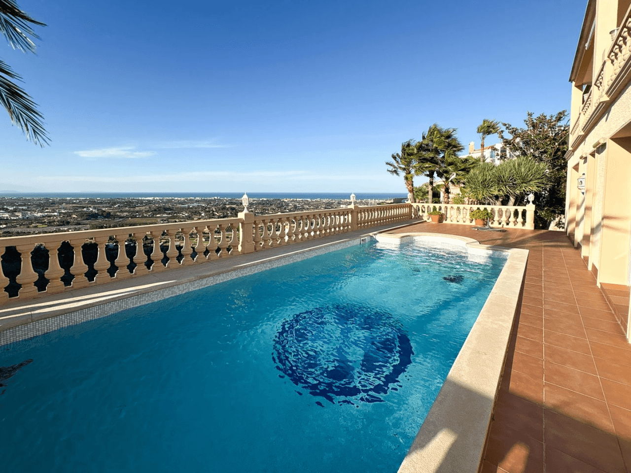 Villa de Lujo en Marquesa VI: El Balcón del Mediterráneo