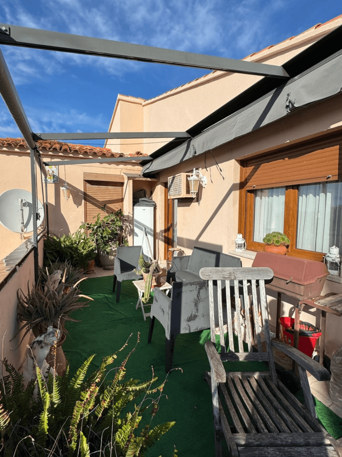 Ático en Denia con 2 dormitorios y piscina comunitaria