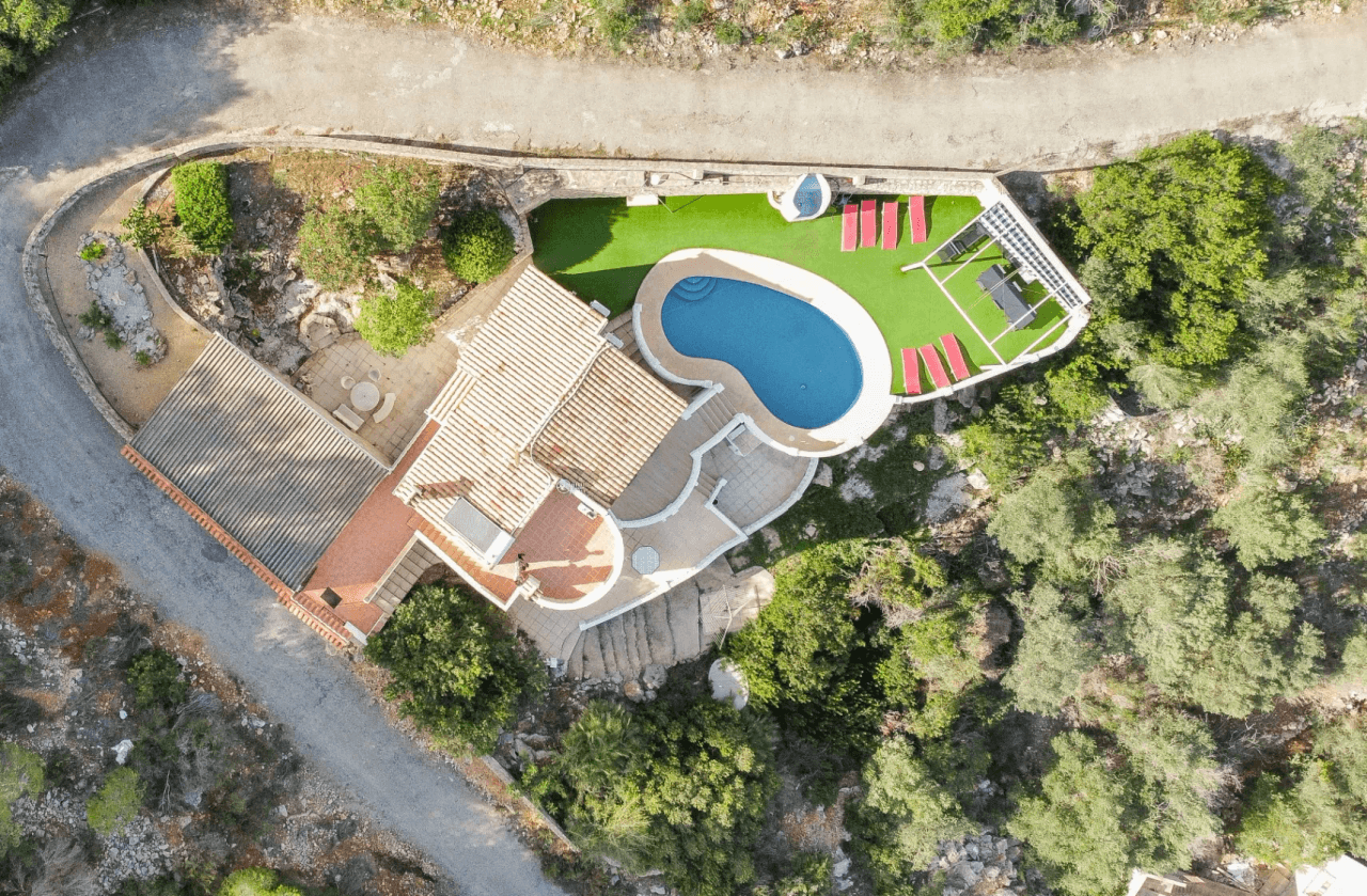 Villa a la venta con vistas al mar de Denia.