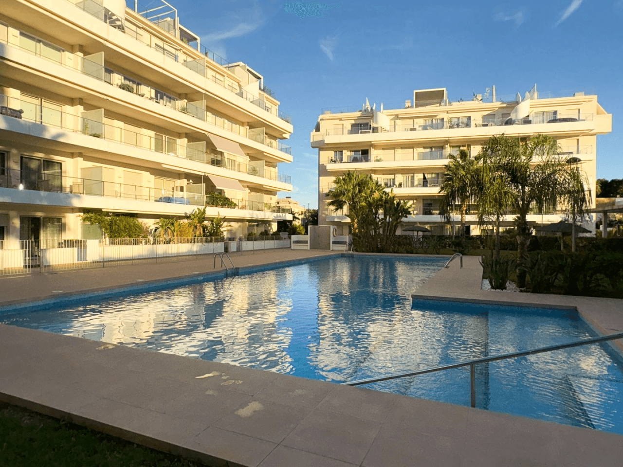 Precioso ático seminuevo en la zona del Club Náutico de Dénia.