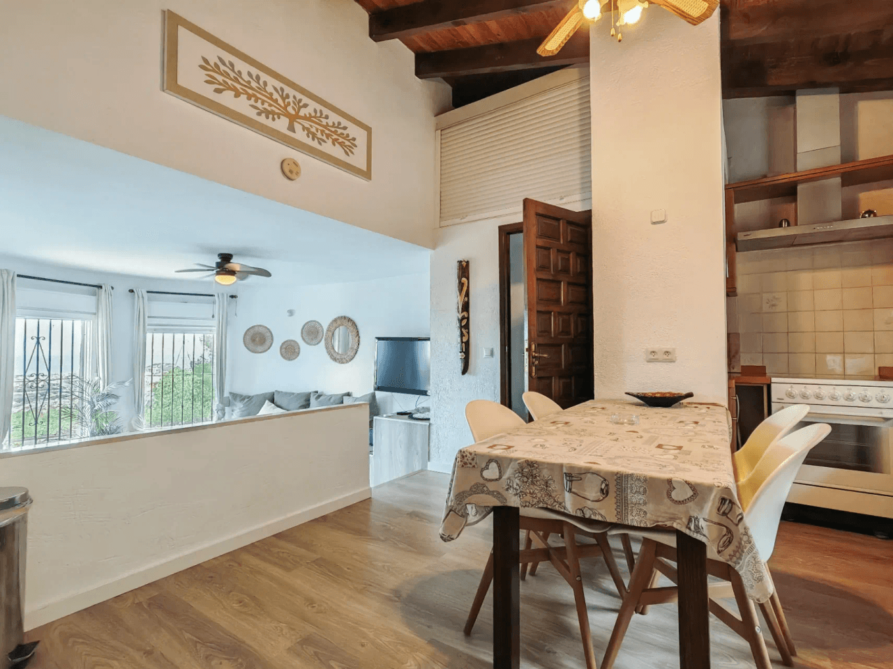 Villa a la venta con vistas al mar de Denia.