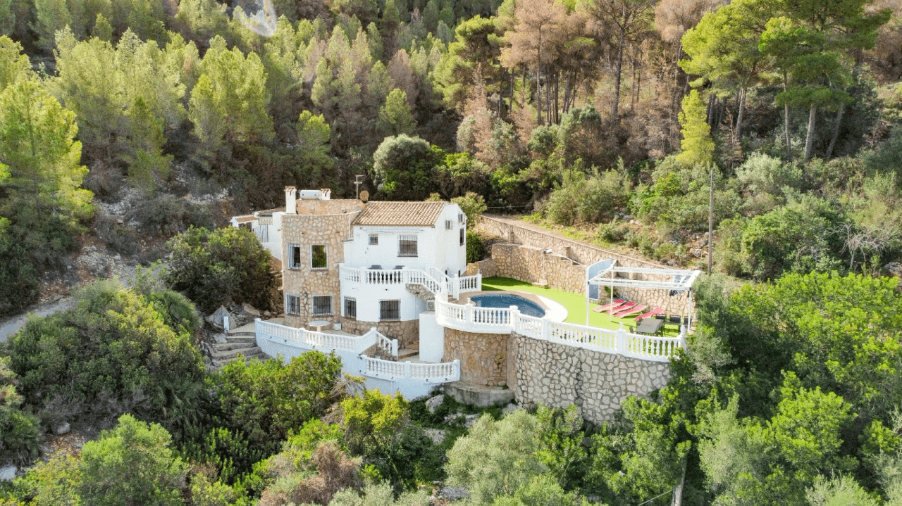Villa a la venta con vistas al mar de Denia.