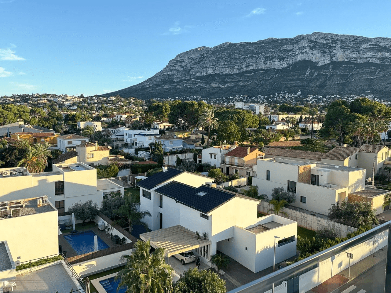 Precioso ático seminuevo en la zona del Club Náutico de Dénia.