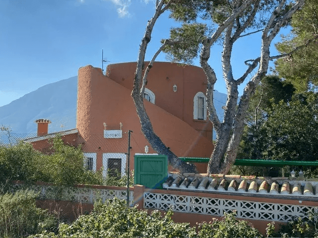 Villa para reformar con las mejores vistas de Dénia.