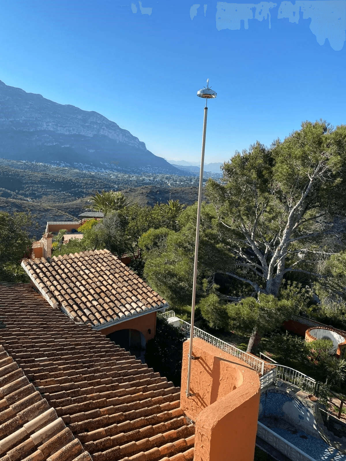 Villa para reformar con las mejores vistas de Dénia.