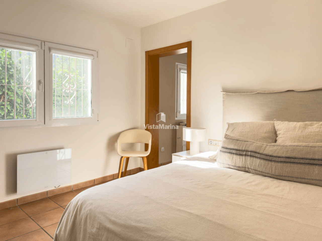 Chalet en venta en El Montgó, Denia: 3 habitaciones y piscina privada.