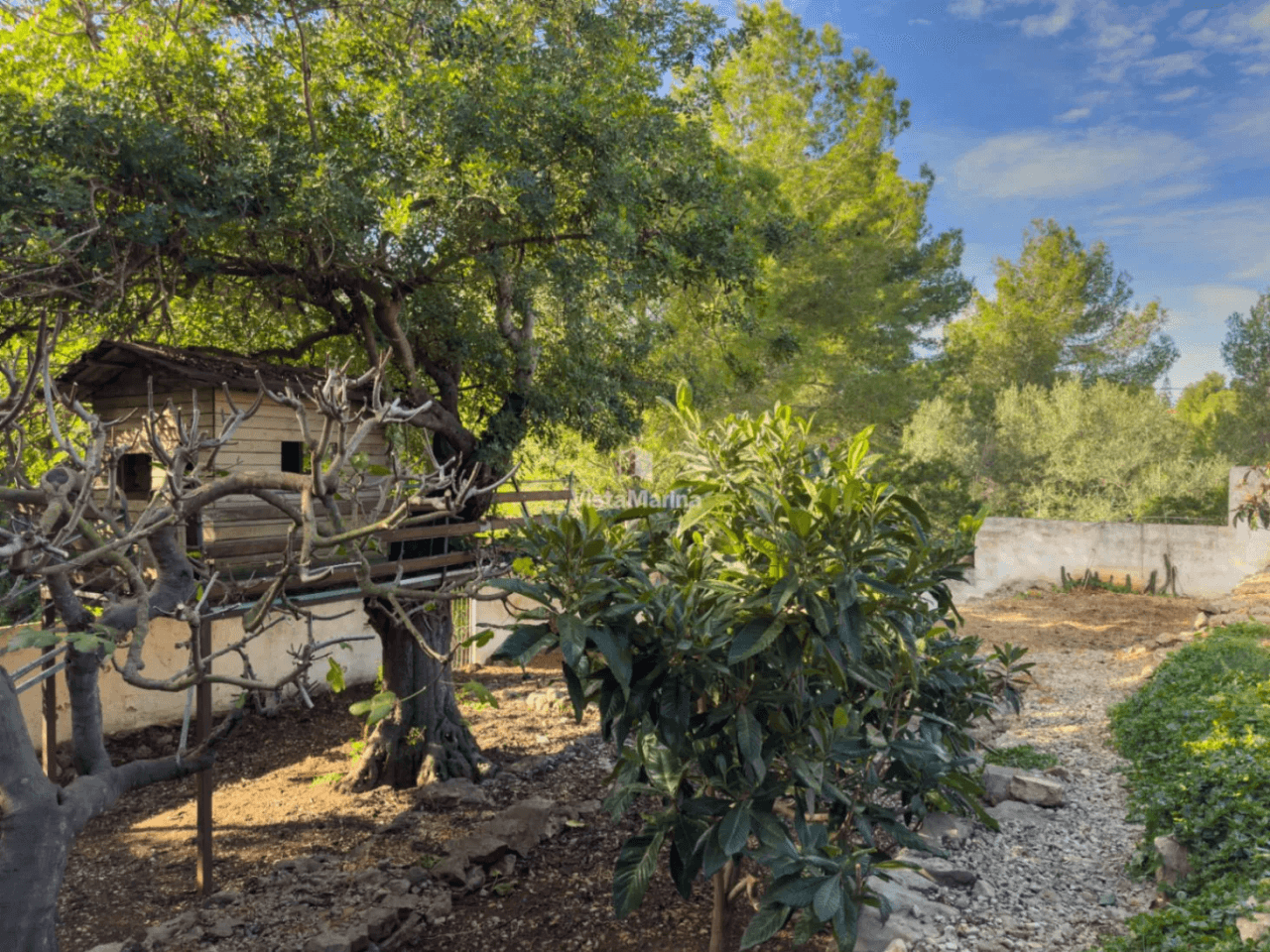Chalet en venta en El Montgó, Denia: 3 habitaciones y piscina privada.