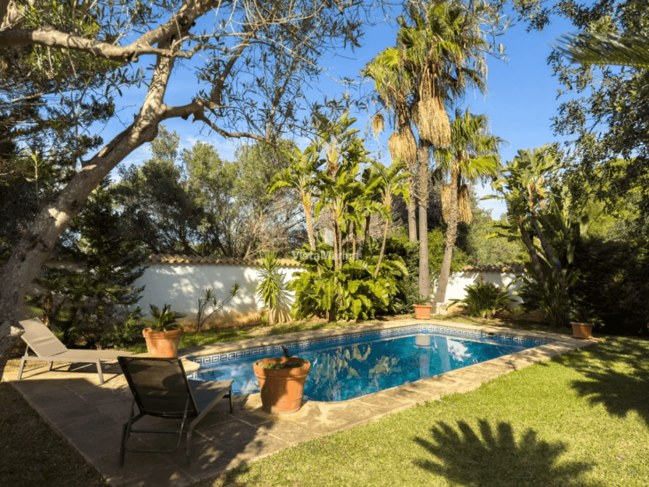 Chalet en venta en El Montgó, Denia: 3 habitaciones y piscina privada.