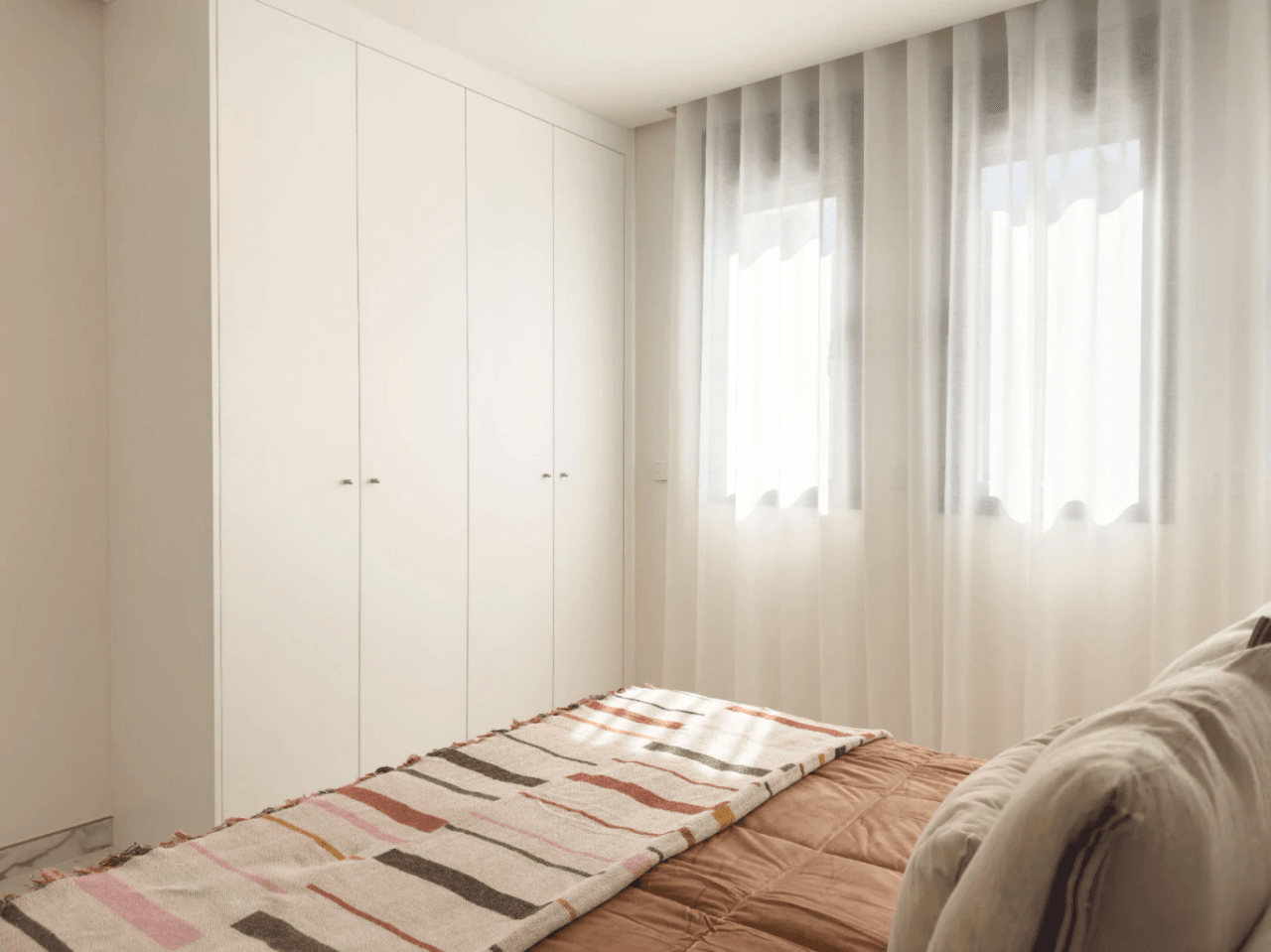 Chalet en venta con 3 dormitorios y piscina en Denia, Alicante