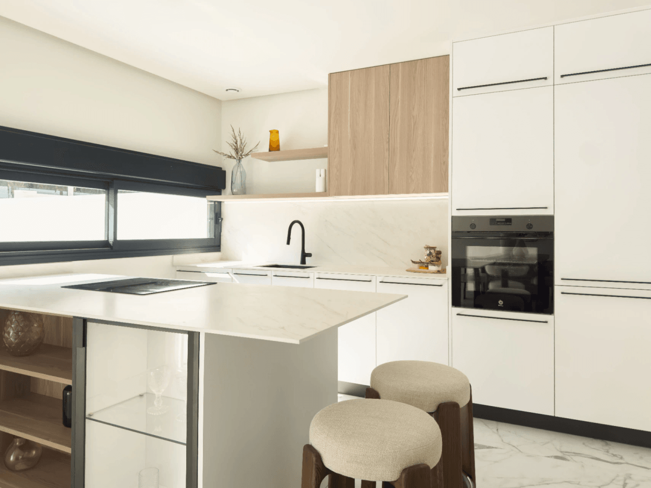 Chalet en venta con 3 dormitorios y piscina en Denia, Alicante