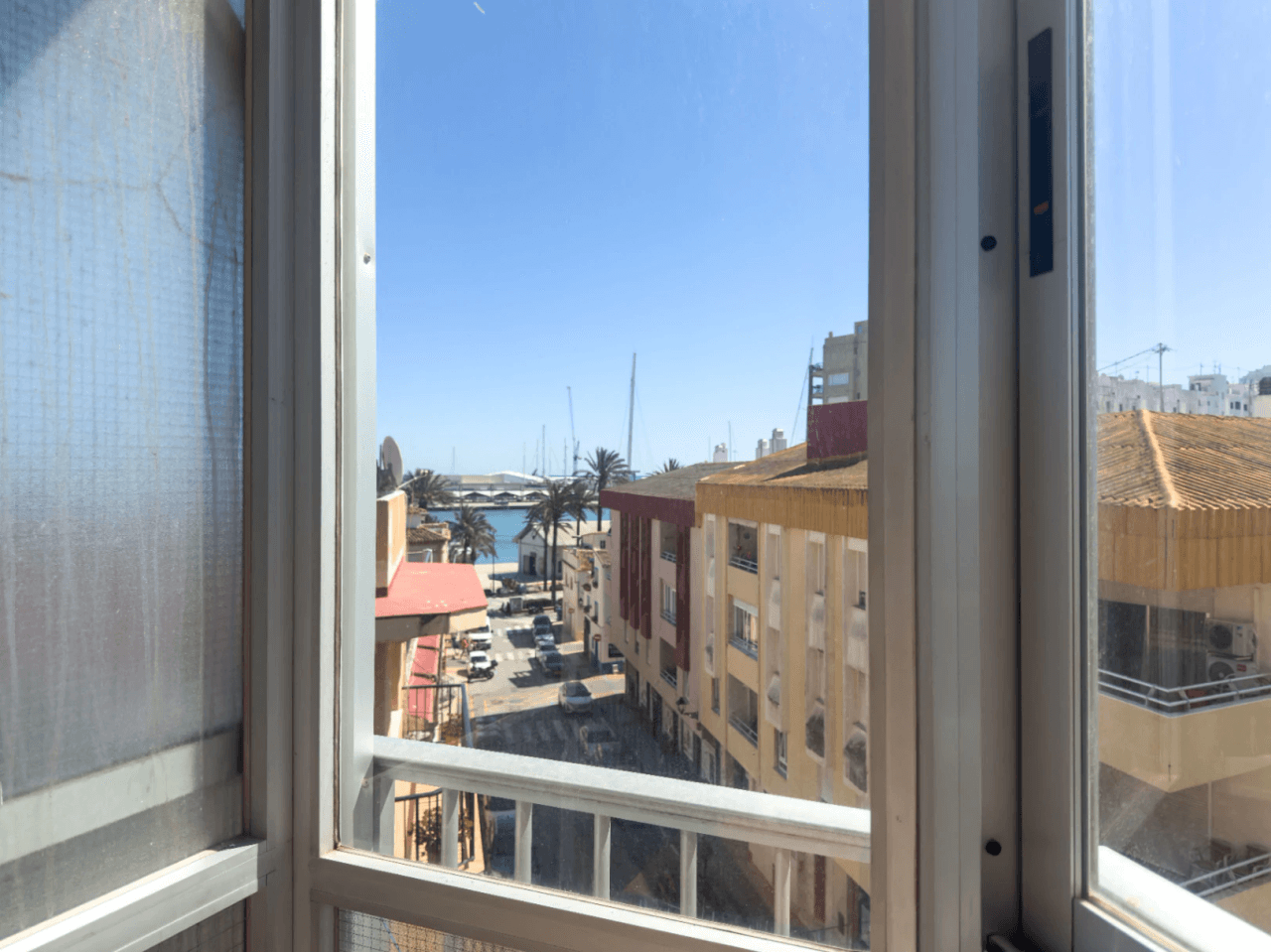 Piso en venta en Denia, Casco urbano, 3 dormitorios y terraza