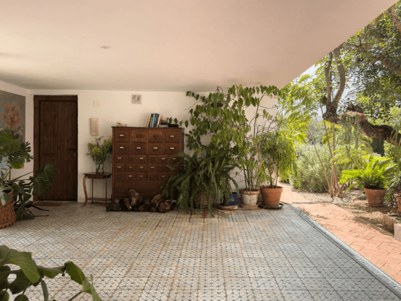 Villa en Jávea con impresionantes vistas al Montgó