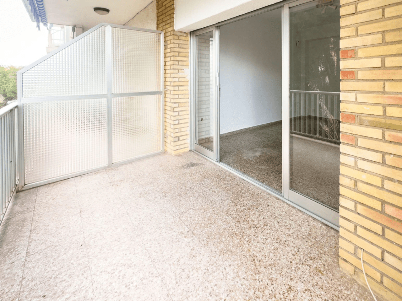 Piso en venta de 2 habitaciones en Las Marinas, Denia