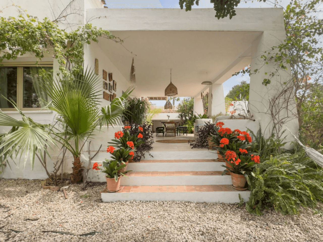 Villa en Jávea con impresionantes vistas al Montgó