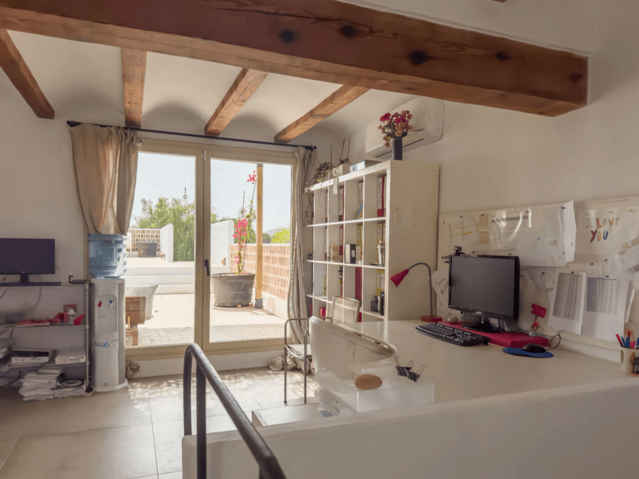 Villa en Jávea con impresionantes vistas al Montgó
