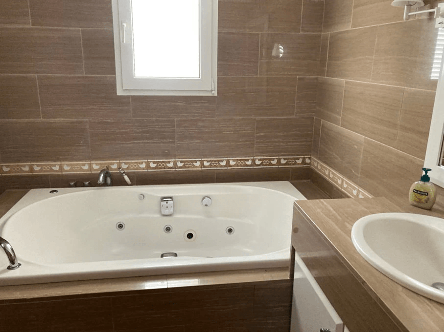 VENTA VILLA CERCA DE DENIA
