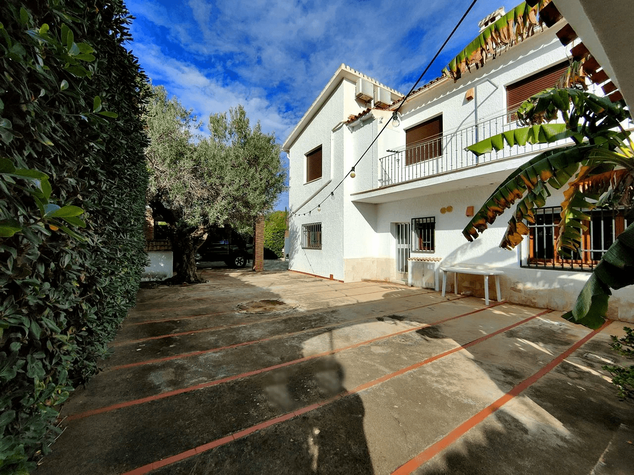 CHALET EN LAS ROTAS