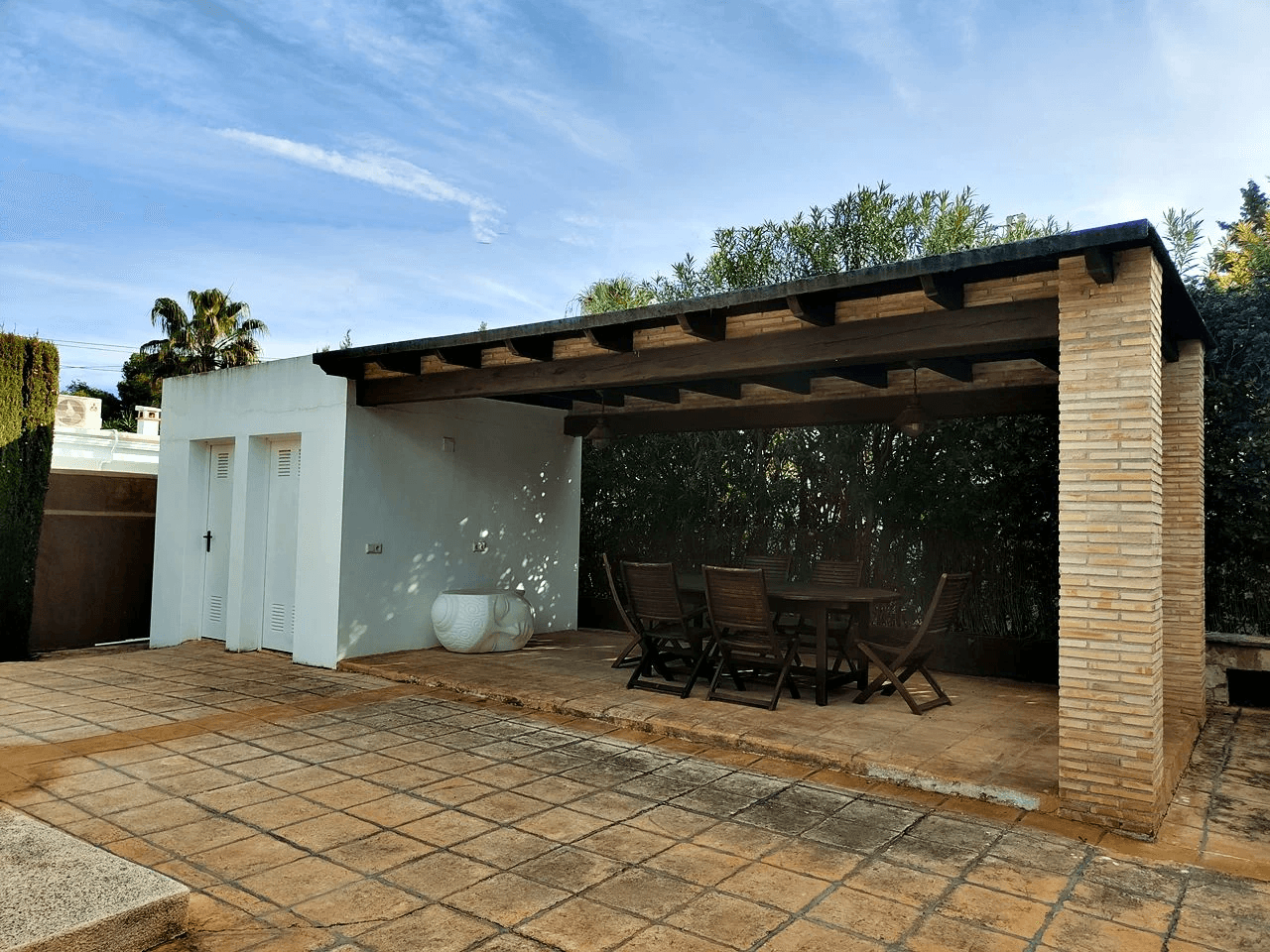 CHALET EN LAS ROTAS