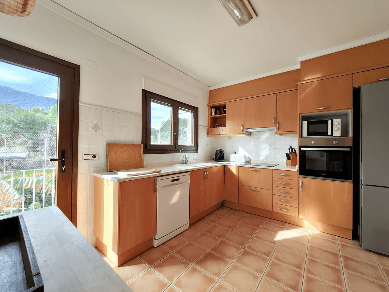 CHALET EN LAS ROTAS