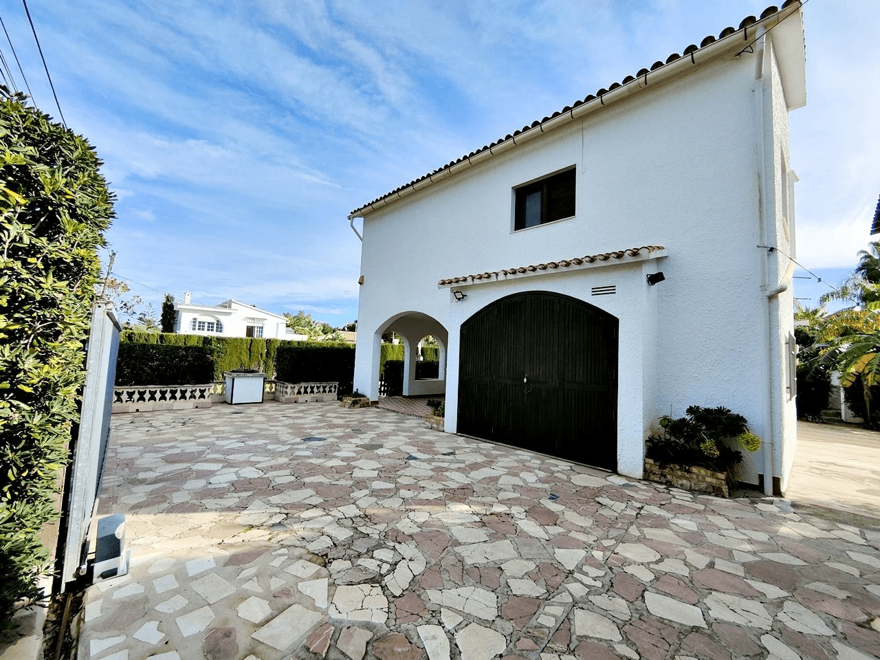 CHALET EN LAS ROTAS