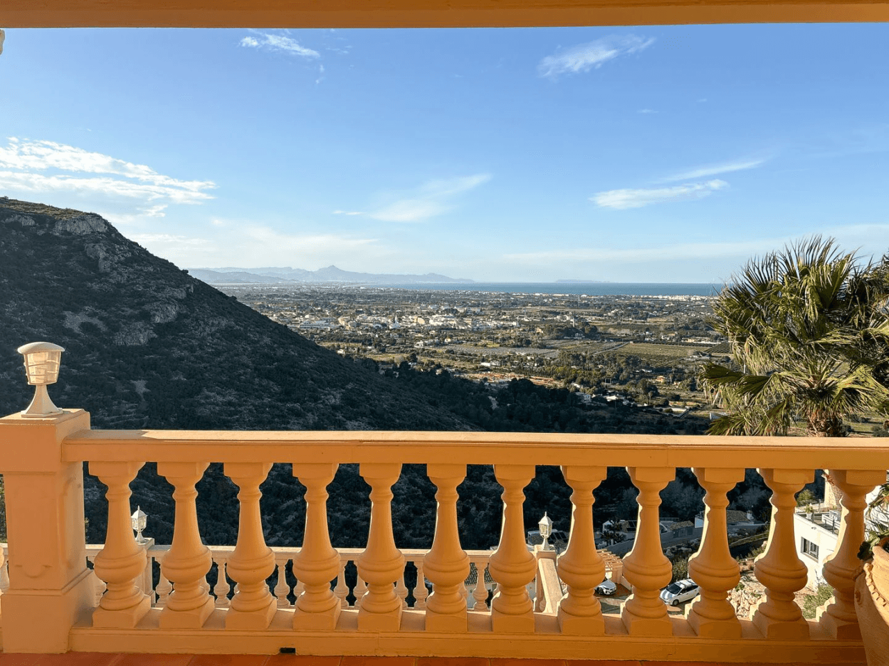 Luxury Villa in Marquesa VI: The Balcony of the Mediterranean