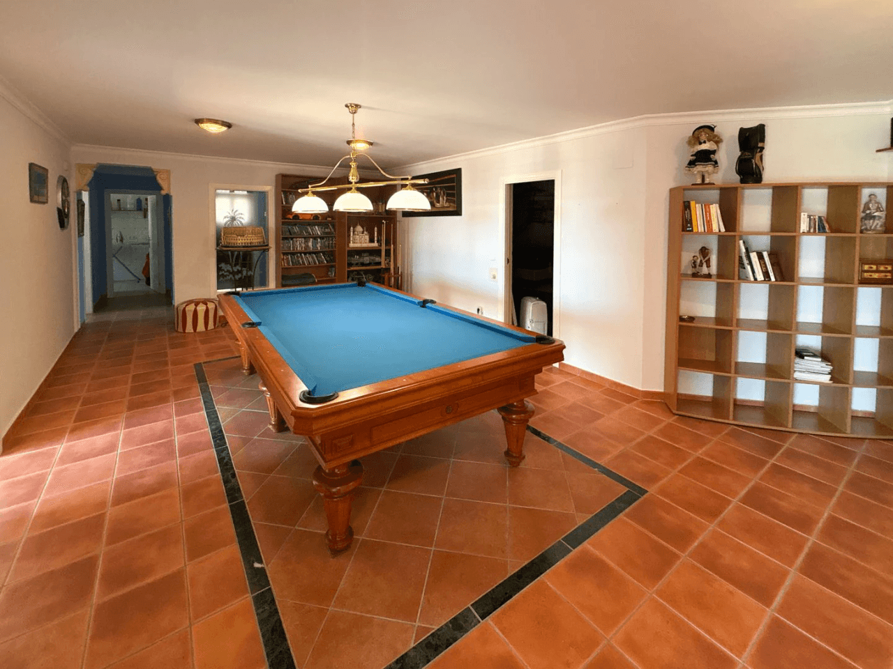 Luxury Villa in Marquesa VI: The Balcony of the Mediterranean