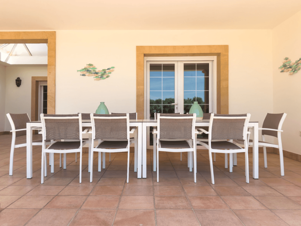 Chalet en venta en Calpe: 5 habitaciones, piscina privada.