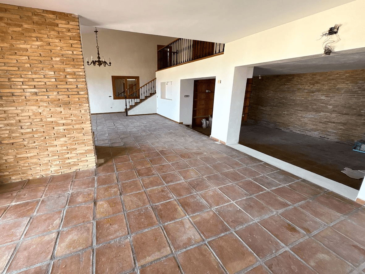 Stunning villa with sea views in Dénia.