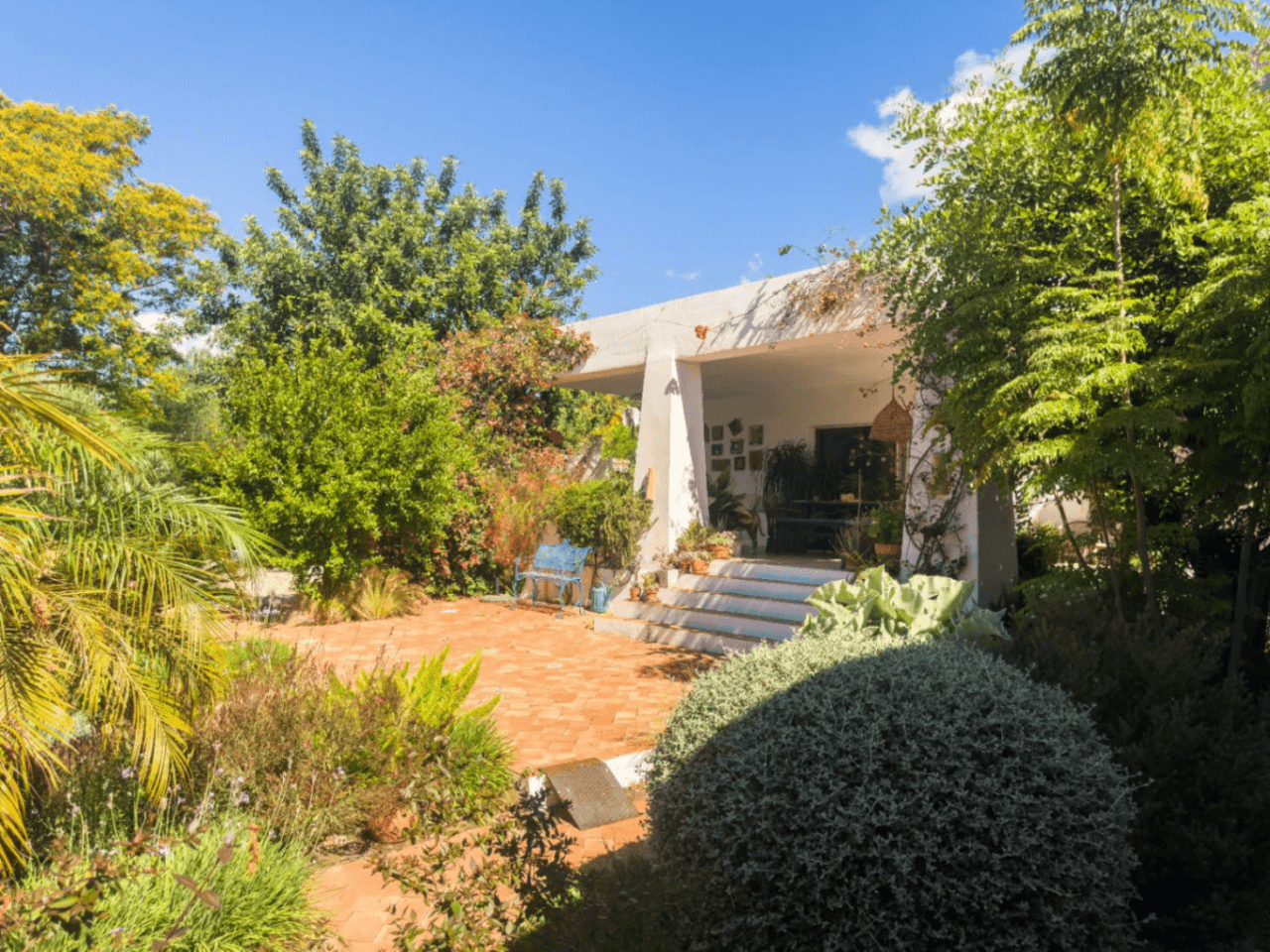 Villa en Jávea con impresionantes vistas al Montgó
