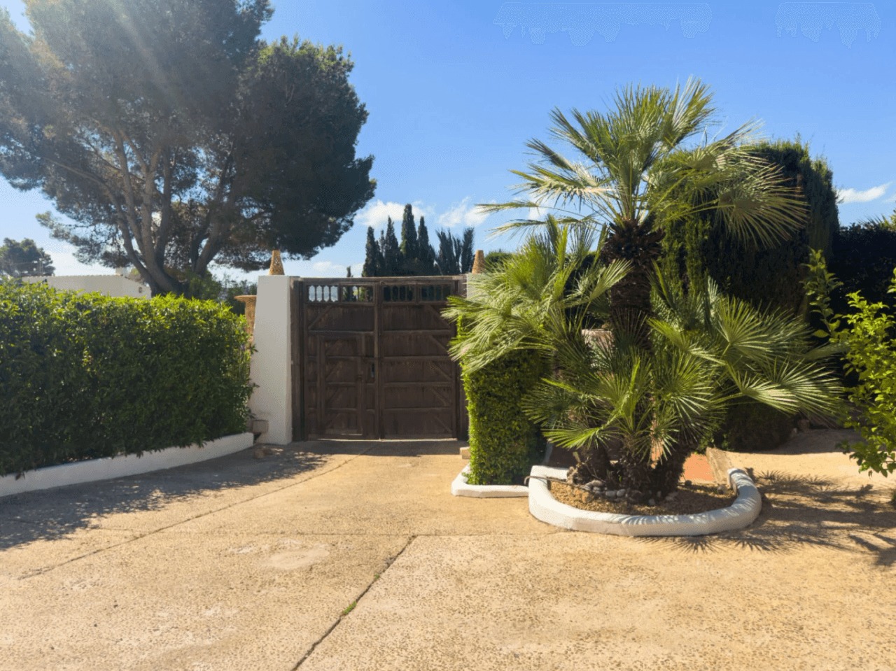 Villa en Jávea con impresionantes vistas al Montgó