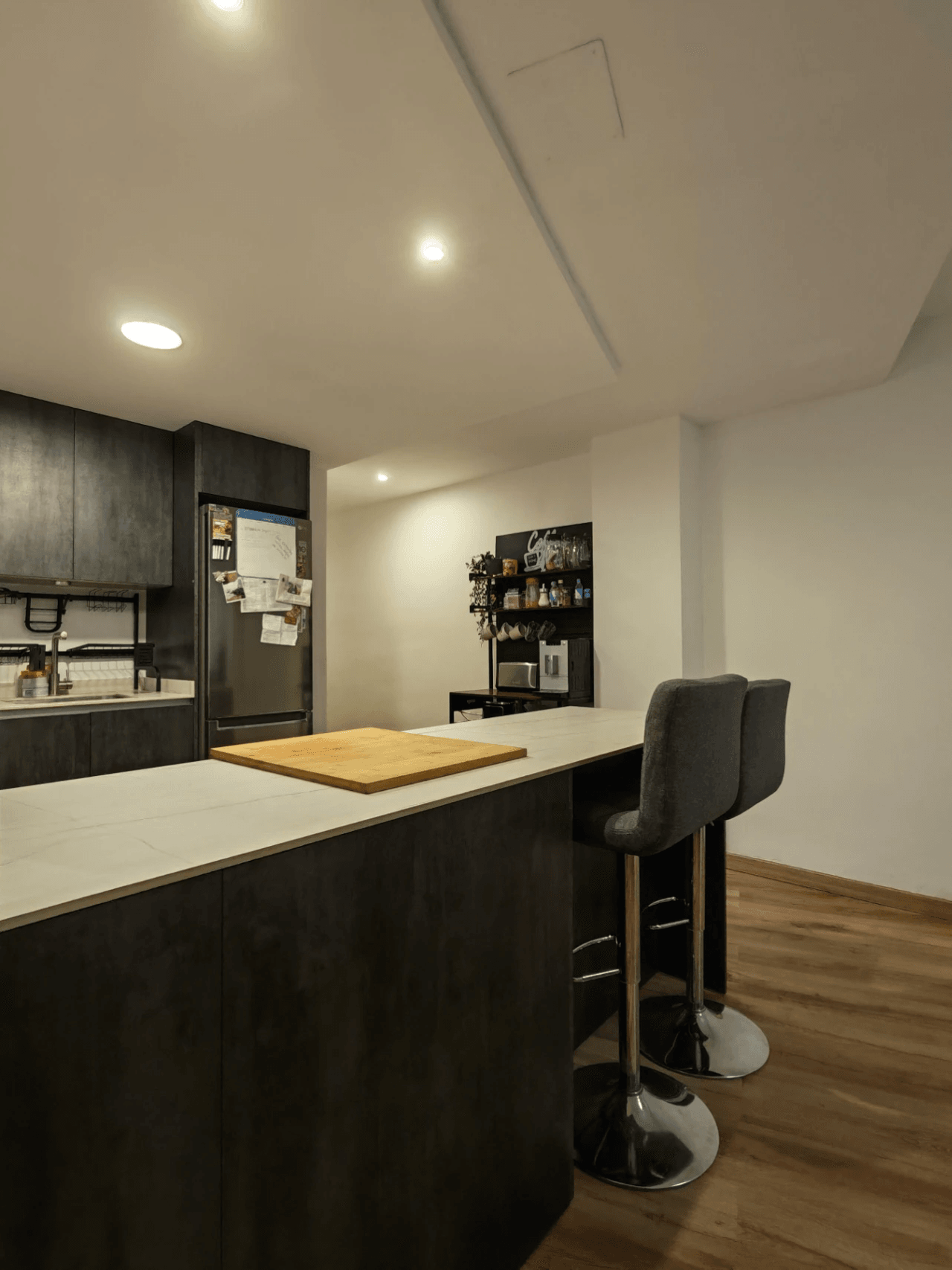Renovated apartment with elevator for sale, in the center of Denia.