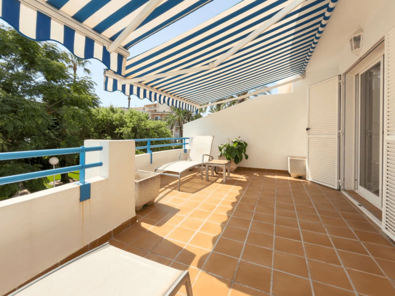 Apartamento en el Km 4 de las Marinas