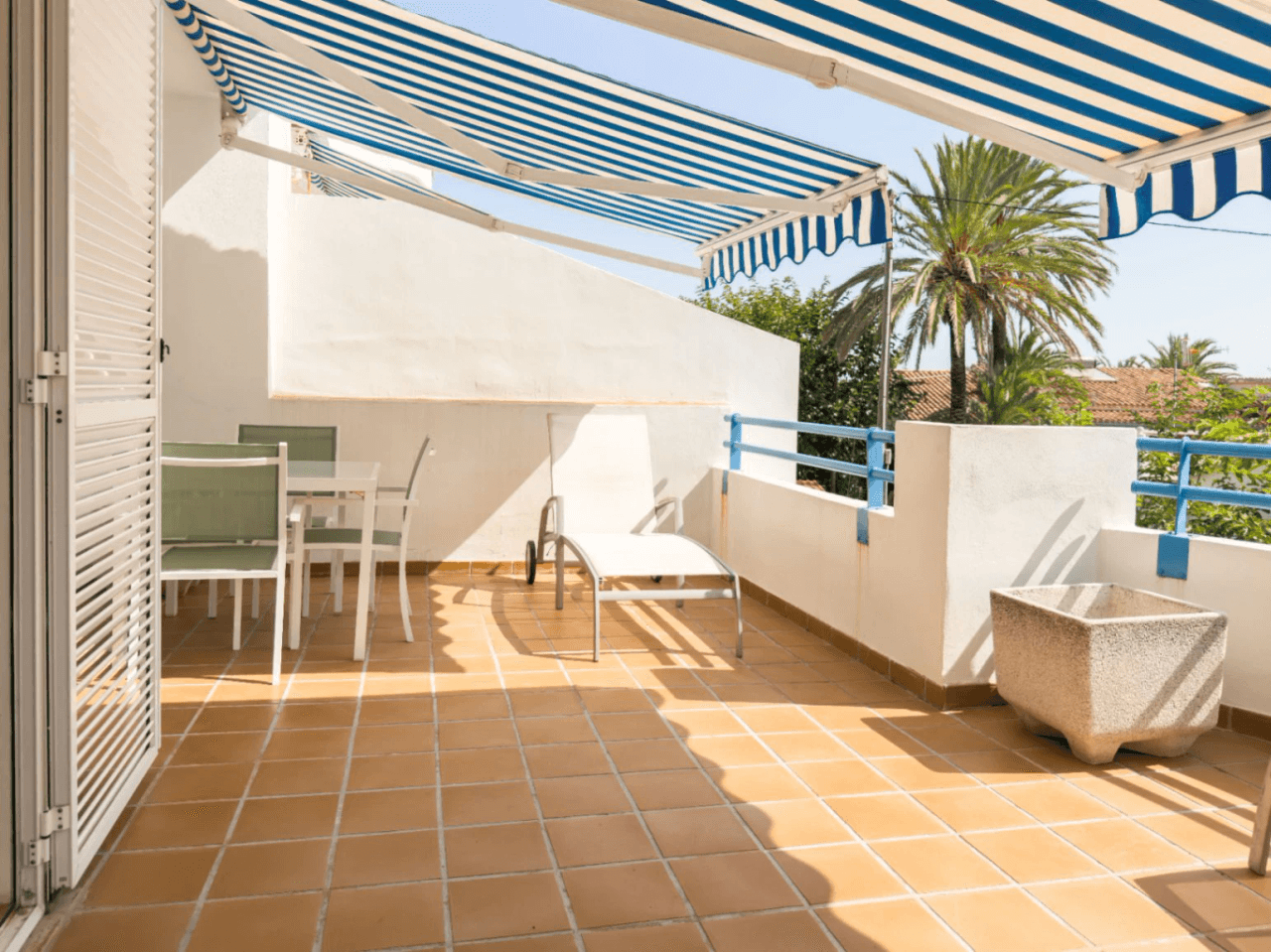 Apartamento en el Km 4 de las Marinas