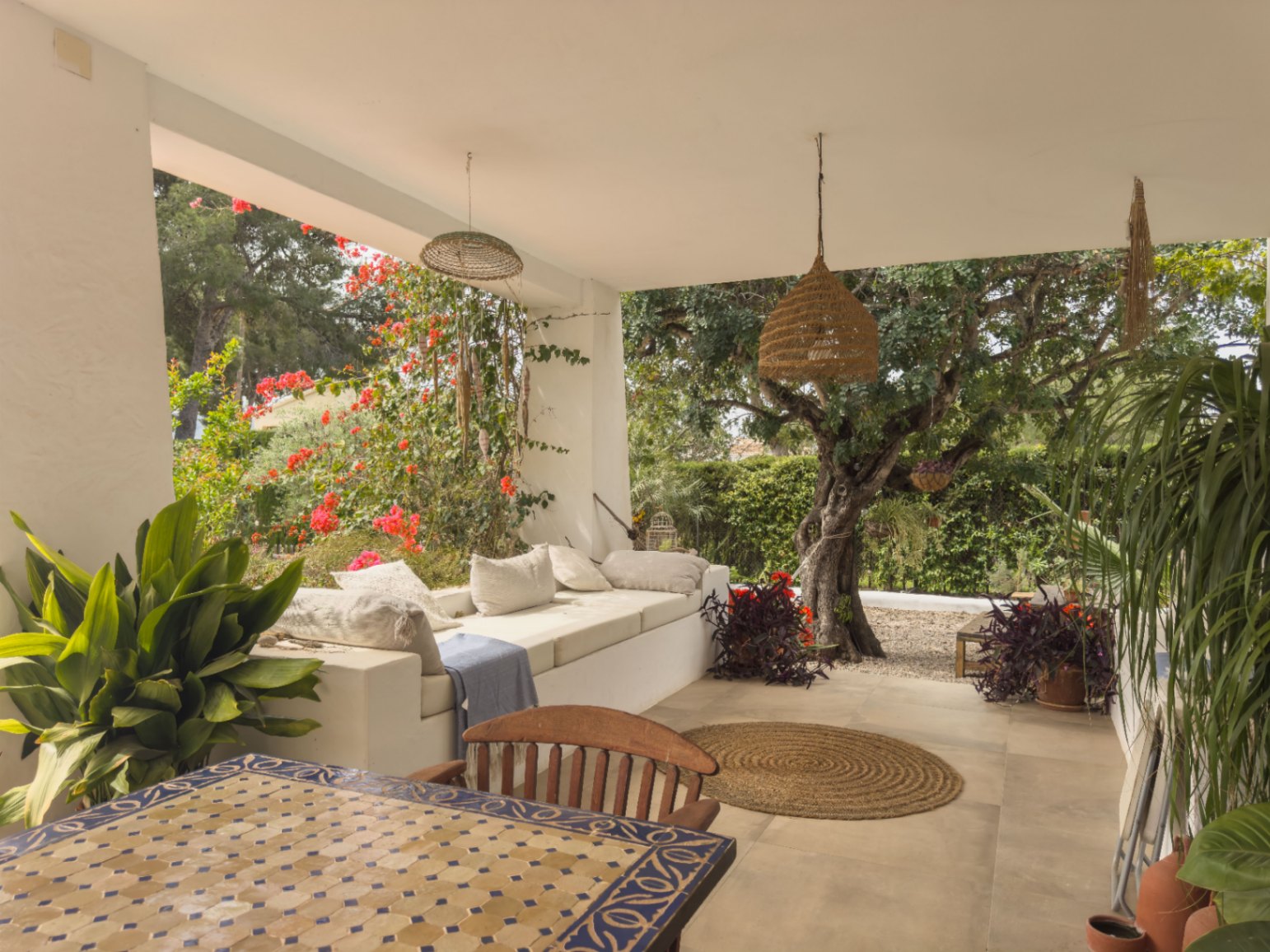 Villa en Jávea con impresionantes vistas al Montgó