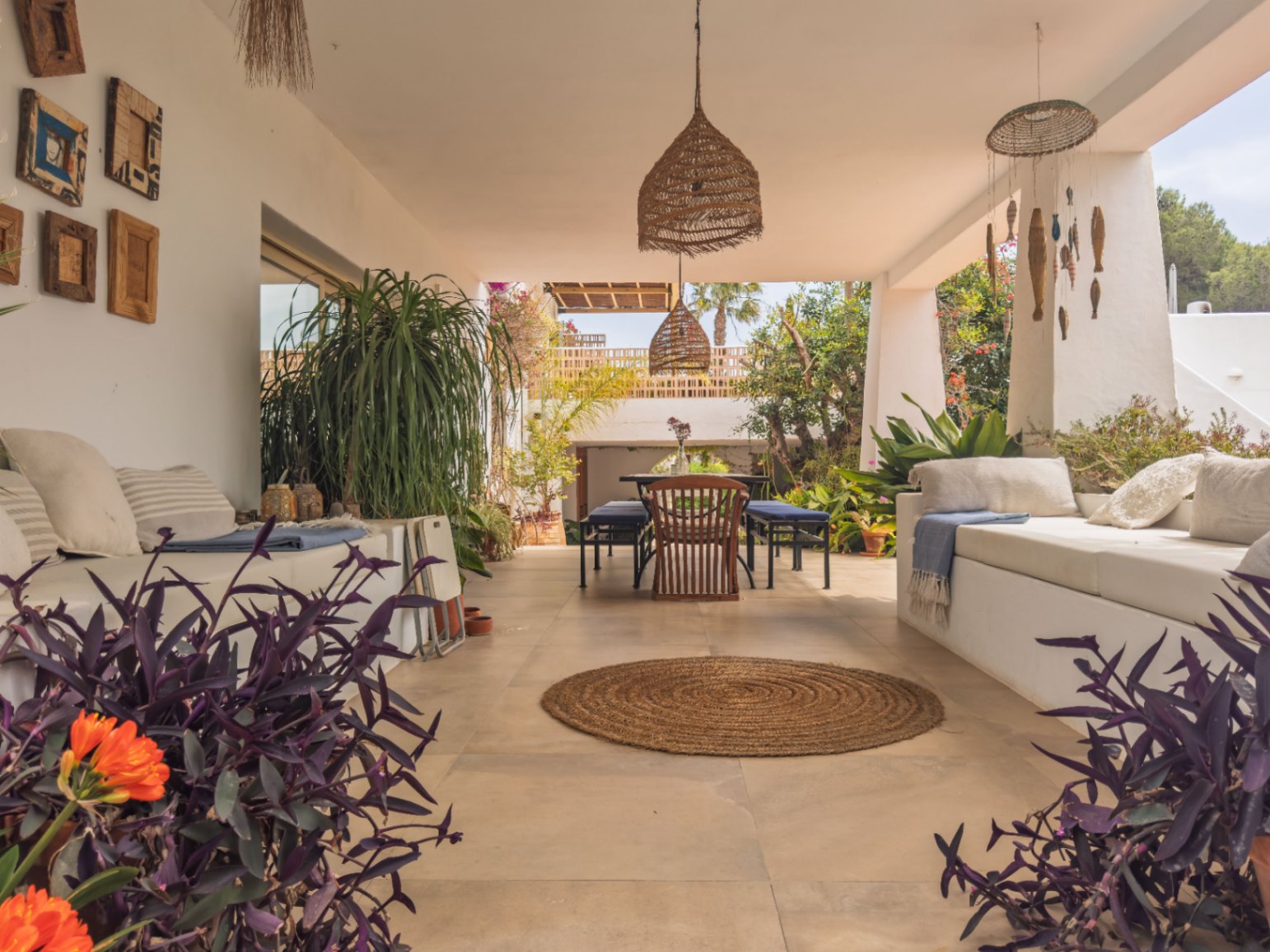 Villa en Jávea con impresionantes vistas al Montgó