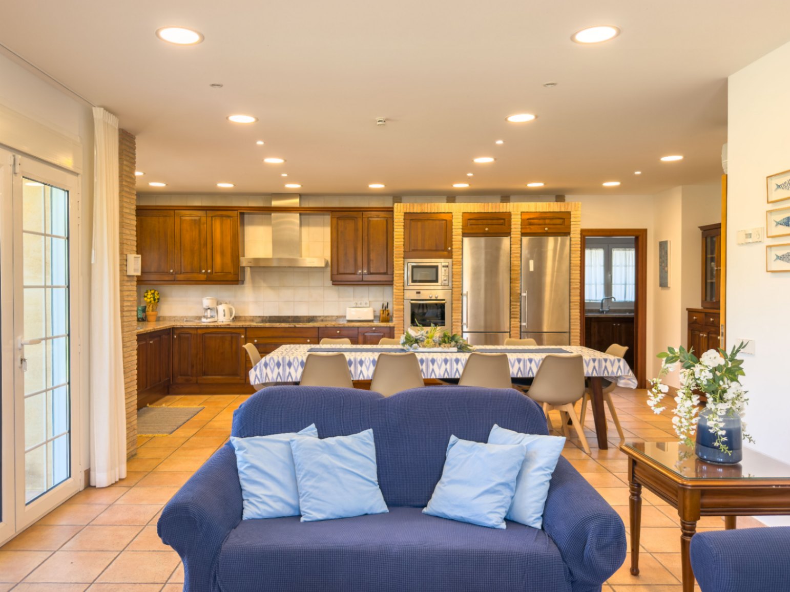 Chalet en venta en Calpe: 5 habitaciones, piscina privada.