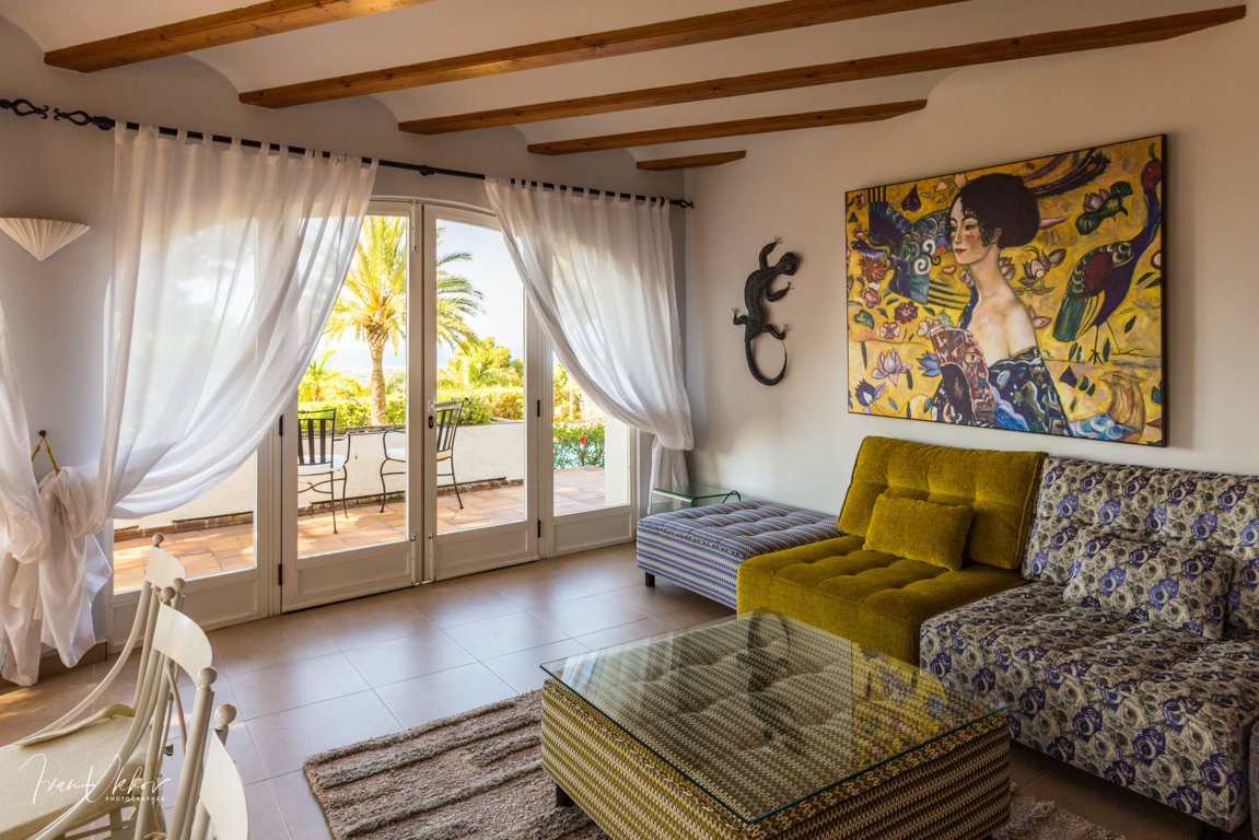 Villa de lujo de cinco dormitorios con vistas panorámicas al Mar. La Pedrera. Denia